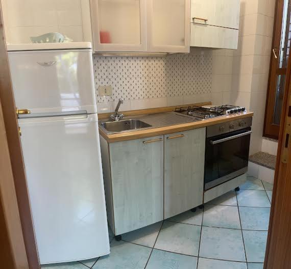 Casa Clelia Villa San Teodoro  Eksteriør bilde
