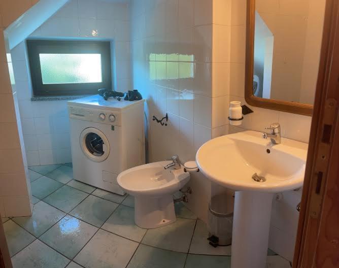 Casa Clelia Villa San Teodoro  Eksteriør bilde